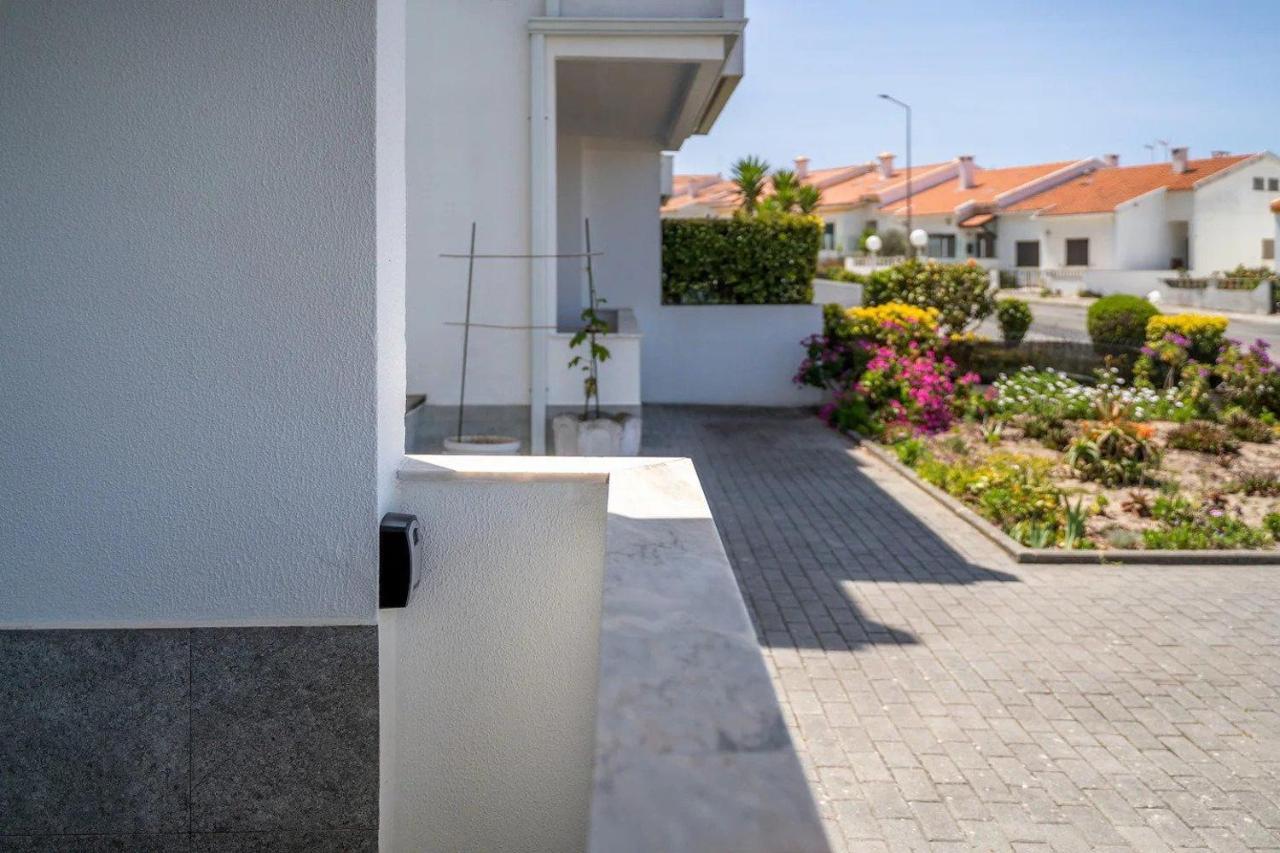 Beach Retreat Torres Vedras Kültér fotó